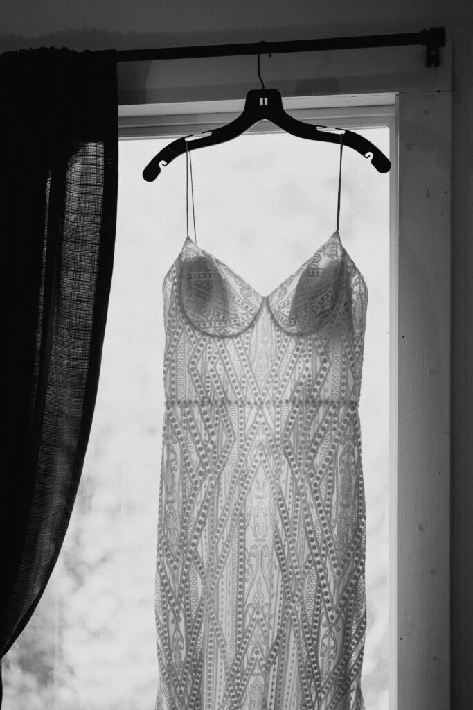 lace spaghetti strap wedding dress